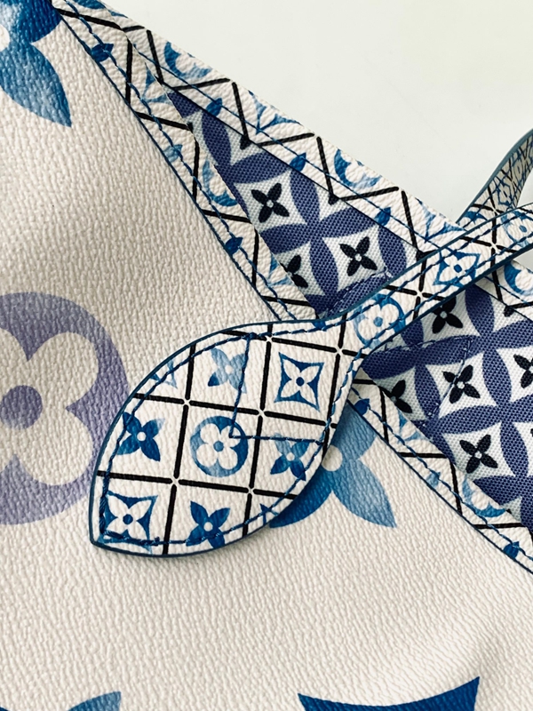 ルイヴィトンバッグ素材ディテール